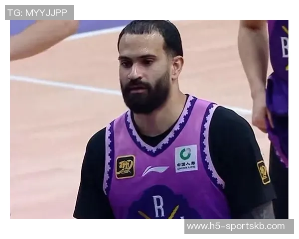 廖三宁全场状态低迷却助攻不断展现团队价值助力球队表现 廖三宁全场状态低迷却助攻不断展现团队价值助力球队表现