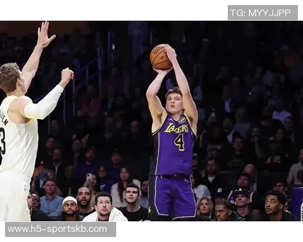 湖人本季15场失利中14场分差双位数克内克特带队客场战胜昔日球队 湖人本季15场失利中14场分差双位数克内克特带队客场战胜昔日球队